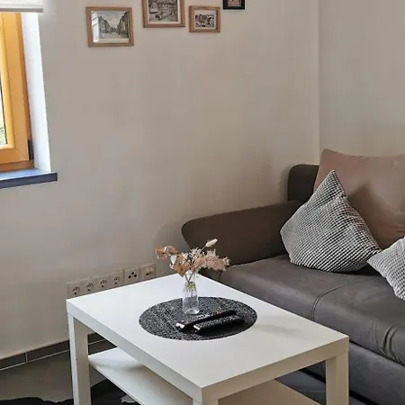 Strata Montana Apartman *